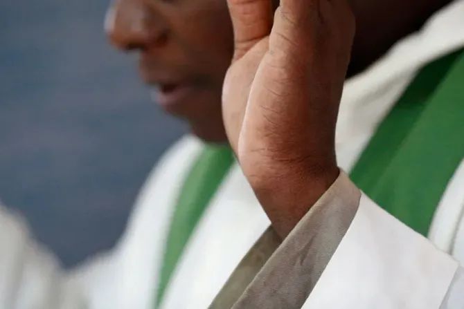 A maioria dos padres em Serra Leoa são filhos de muçulmanos, diz bispo