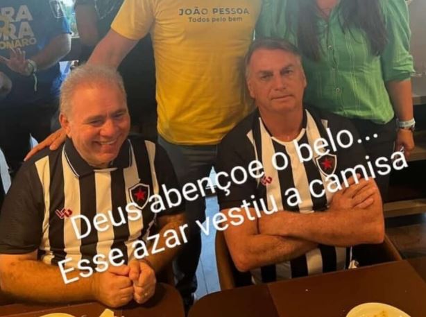 Após Bolsonaro vestir camisa do Botafogo durante passagem por JP, Ricardo Coutinho ironiza: “Vade retro, agouro!”