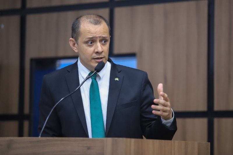 “Bofete na cara”; “tapa na cara”; vereadores reagem a aumento de 70% no salário da classe política em Patos