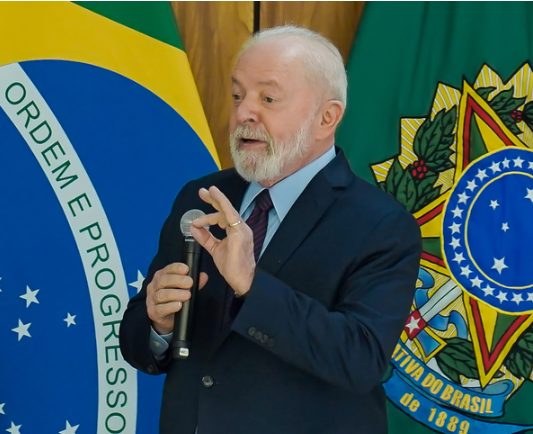 Lula defende o nome de deputado Aguinaldo Ribeiro para tratar da regulamentação da reforma tributária na Câmara