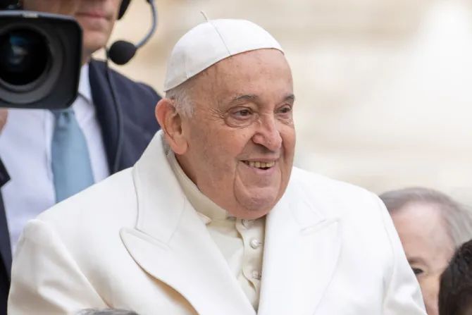 Papa Francisco incentiva a dar testemunho sobre o encontro pessoal com Cristo