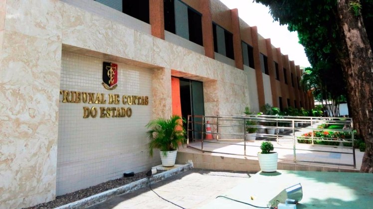 TCE-PB recebe denúncia sobre possível crime de improbidade em licitação para área VIP no São João de Santa Luzia