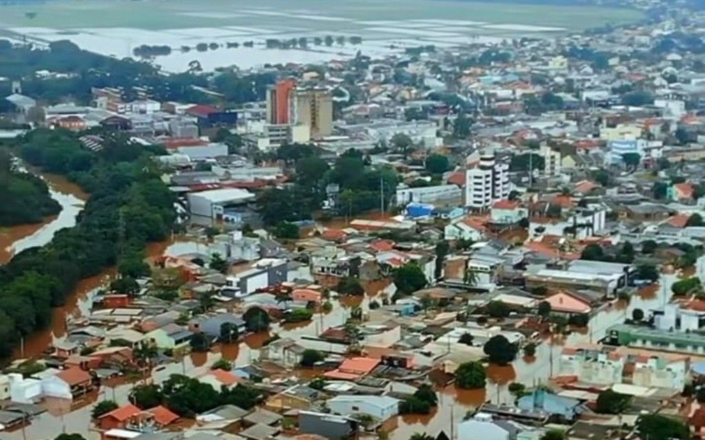 Bispos do Brasil pedem orações e doações para vítimas de enchentes no Rio Grande do Sul
