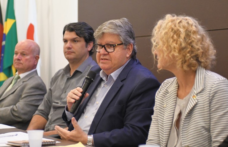 João Azevêdo abre Fórum de Internacionalização Paraíba-Alemanha e destaca investimentos em pesquisa — Governo da Paraíba
