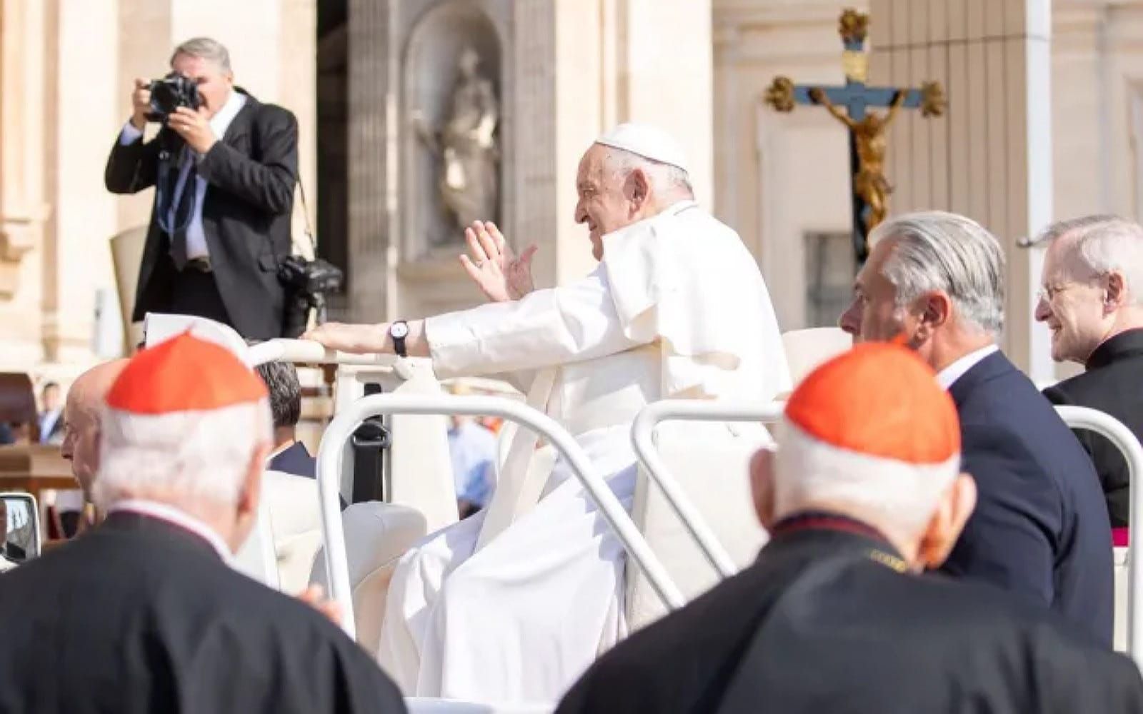 Papa fala sobre a vocação de “antepor a alegria da contemplação à alegria da posse” em audiência geral