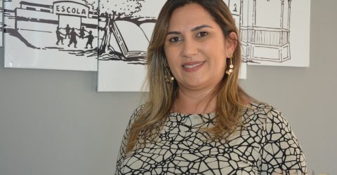 Pré-candidata à prefeitura de Cajazeiras entra na mira por suspeita de acumulação ilegal de cargos