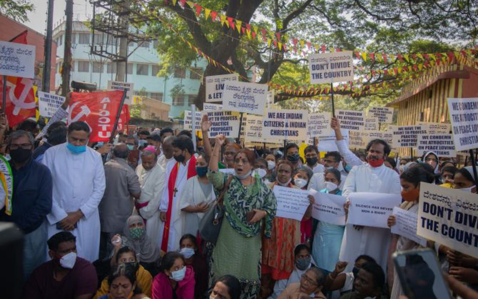 Lei anticonversão pode ser inconstitucional, diz Supremo Tribunal da Índia