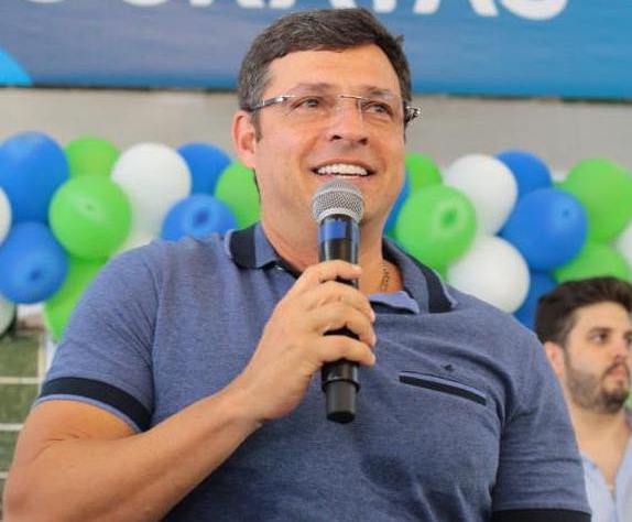 Vitor Hugo sinaliza apoiar João Azevêdo em 2026 após governador aderir a André Coutinho em Cabedelo