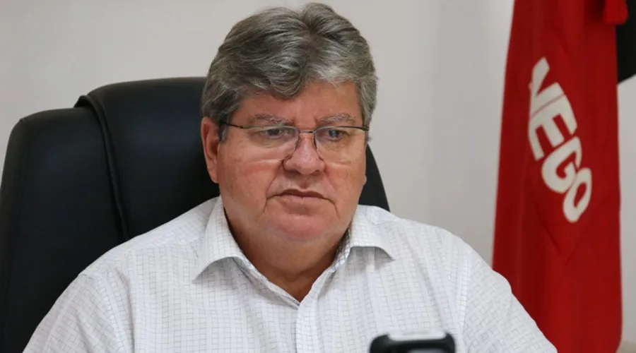 João Azevêdo confirma projeto de disputar vaga no Senado em 2026 e revela data para sua decisão