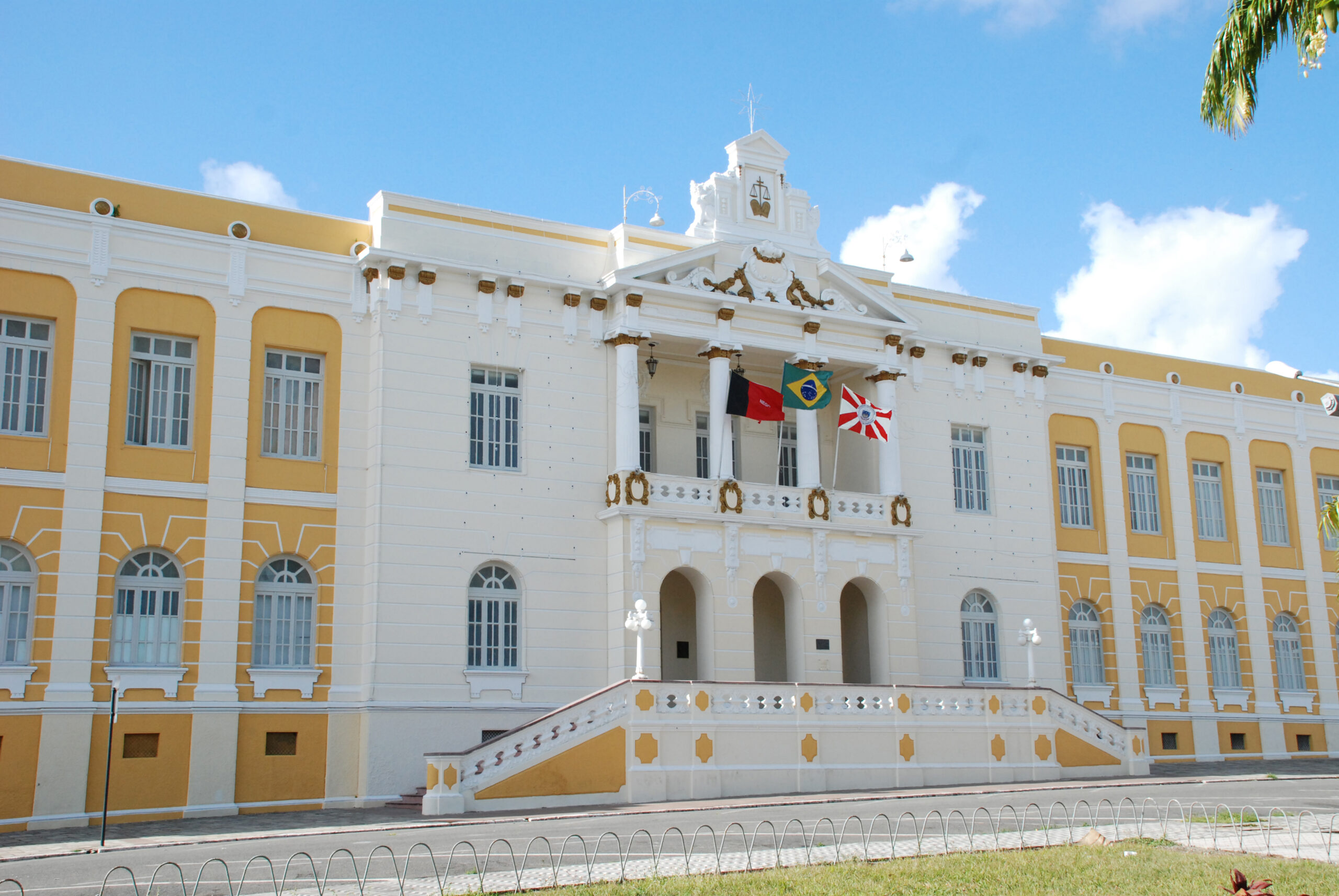 Justiça mantém condenação de ex-vereador de Caldas Brandão por improbidade