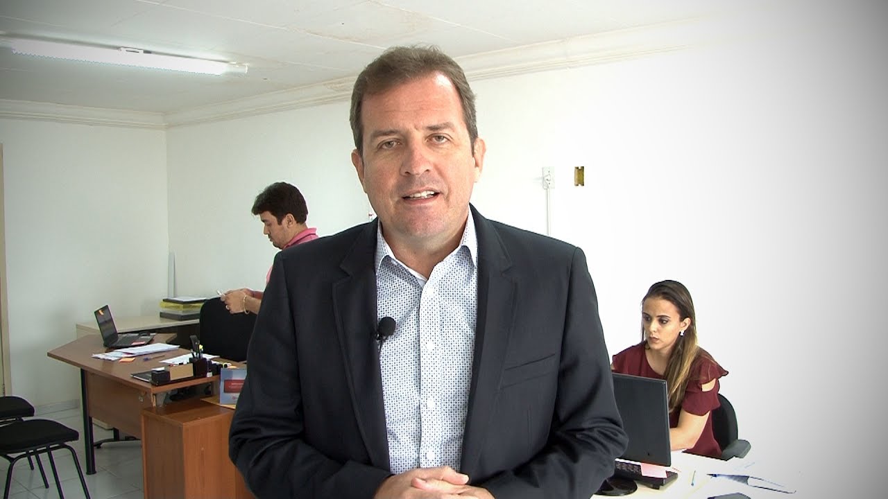 Prefeito de Sousa e radialista são multados por propaganda antecipada negativa contra adversários