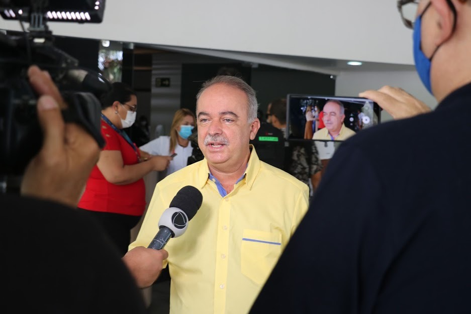 Sem campanha de rua, Inácio Falcão diz estar em Brasília participando de reuniões da Federação Fé Brasil