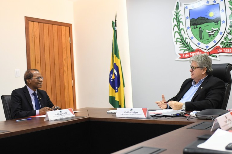 Governador recebe presidente do TJPB e trata de Encontro que irá reunir presidentes de Tribunais de Justiça de todo o país — Governo da Paraíba