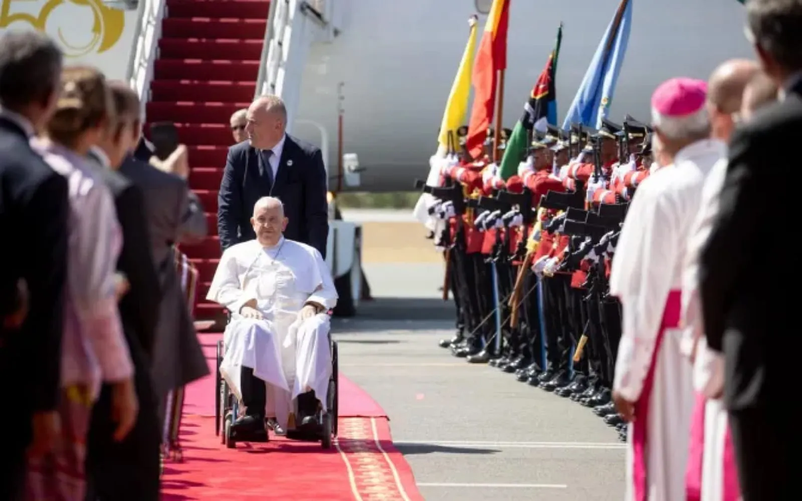 Papa Francisco chega a Timor-Leste, o país mais novo e com mais católicos da Ásia