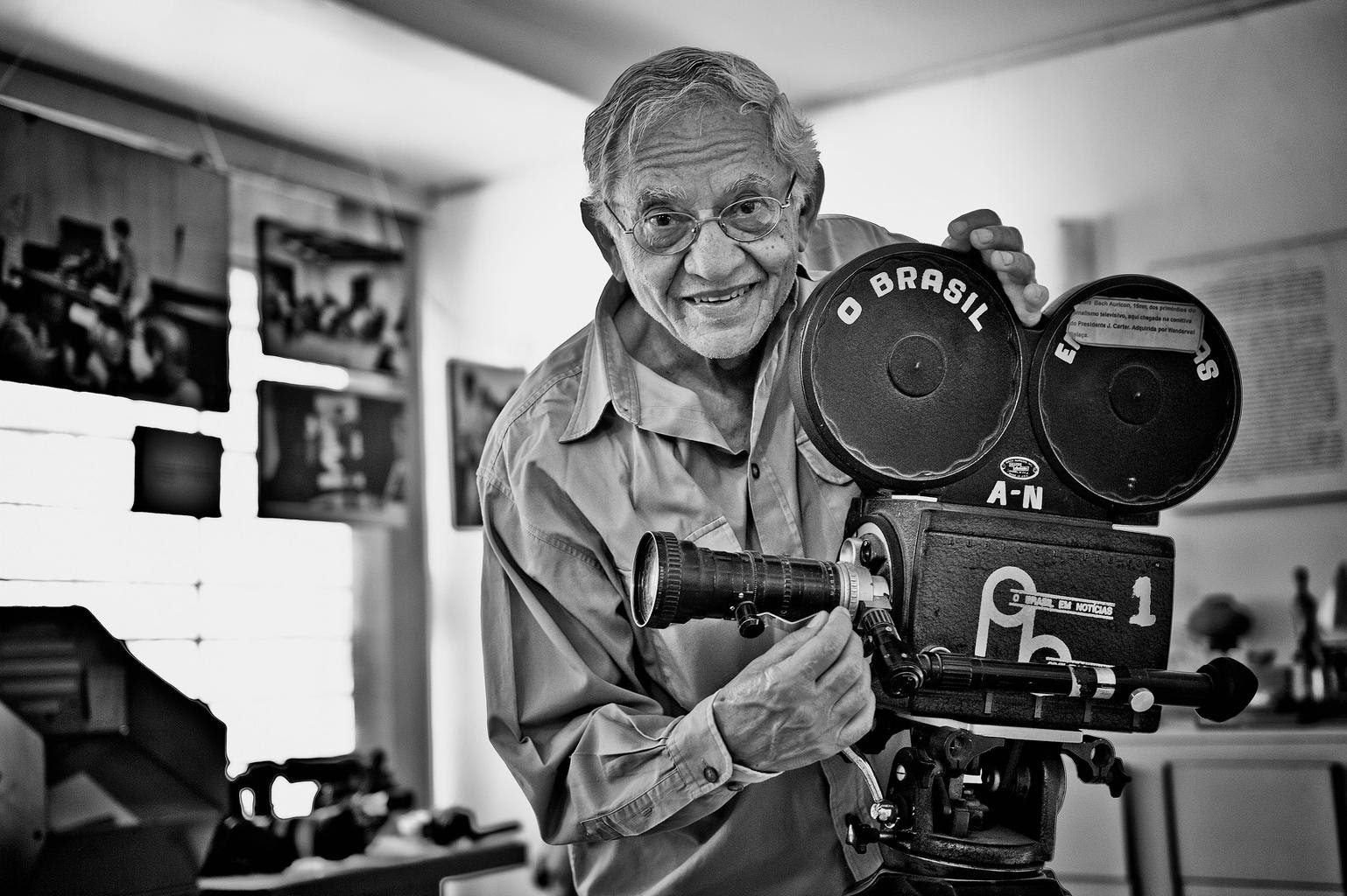 João Azevêdo lamenta morte do cineasta paraibano Vladimir Carvalho: “Momento de tristeza e luto”