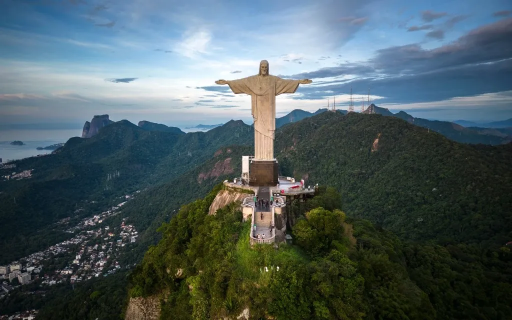 No primeiro Dia Nacional do Rosário Brasil será consagrado a Nossa Senhora Aparecida ao pé do Cristo Redentor