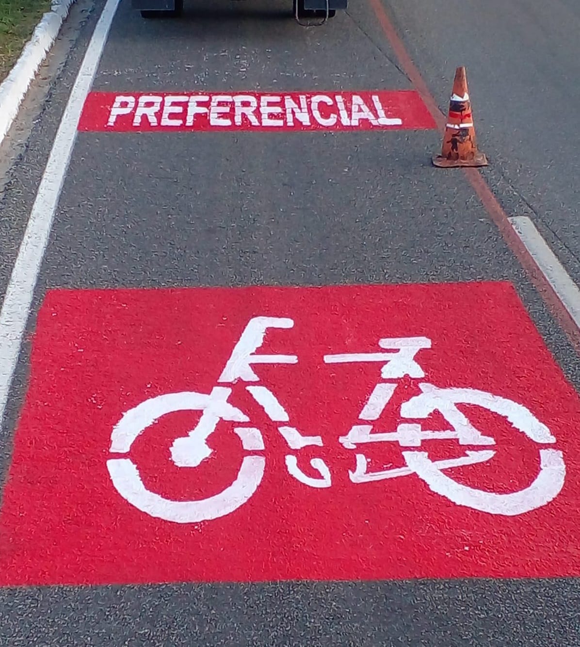 Semob-JP inicia sinalização de faixa compartilhada para ciclistas na Avenida Ruy Carneiro