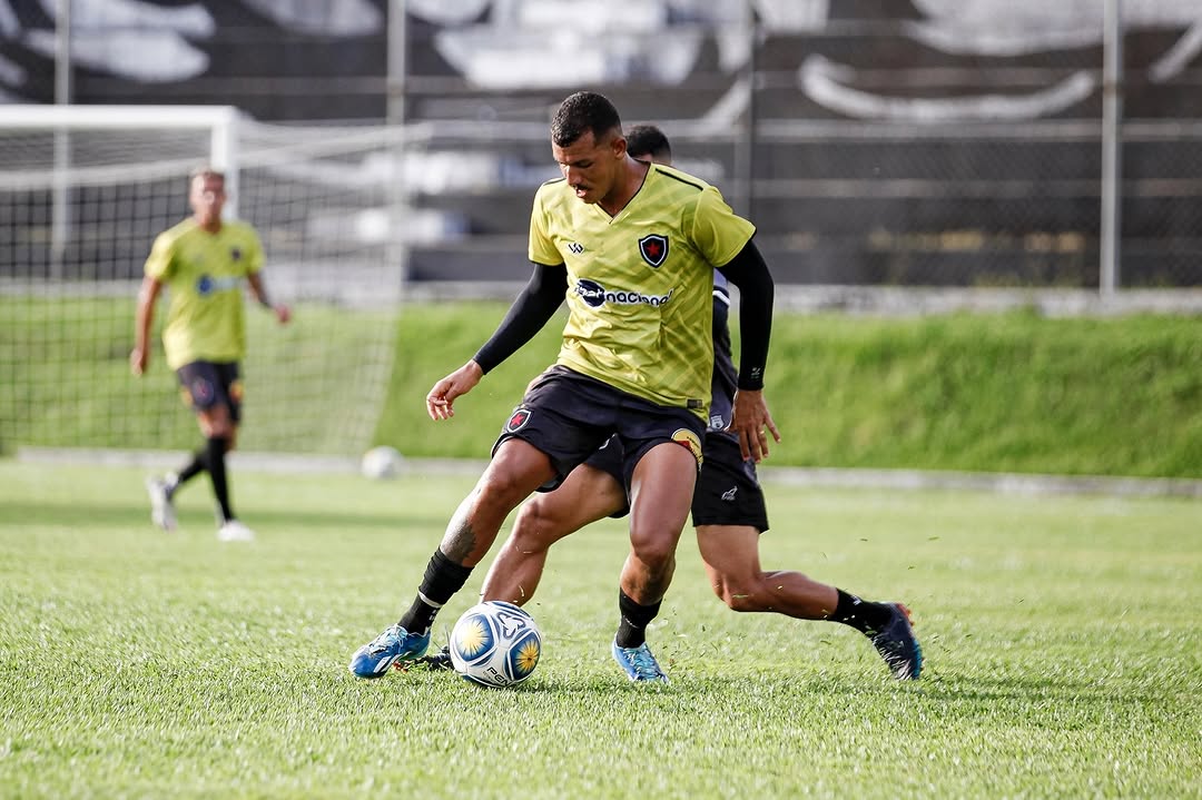 Botafogo-PB empata sem gols com o ABC no primeiro amistoso da pré-temporada 2025