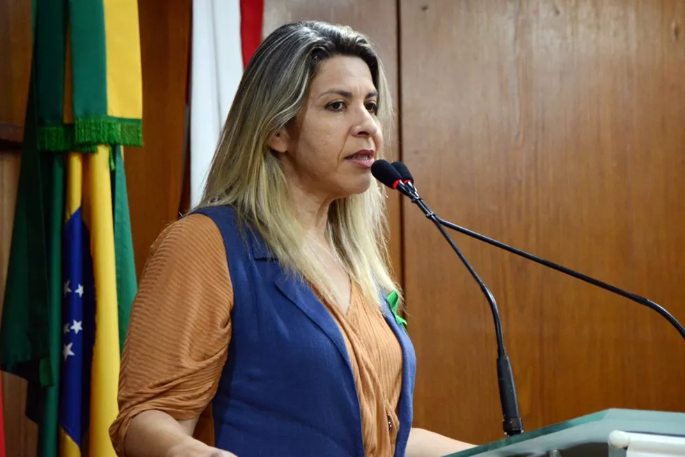 Eliza confirma apoio de 22 vereadores à chapa de Dinho e não crê em tese de candidatura única