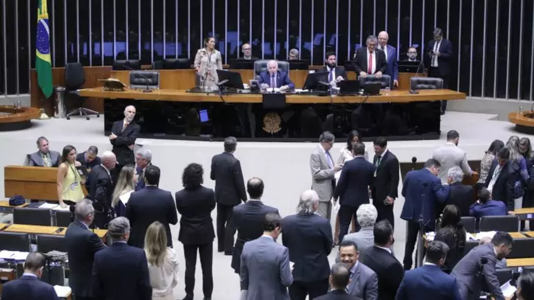 PL que reduz bancada da Paraíba na Câmara para 10 deputados deve ser votado na próxima semana