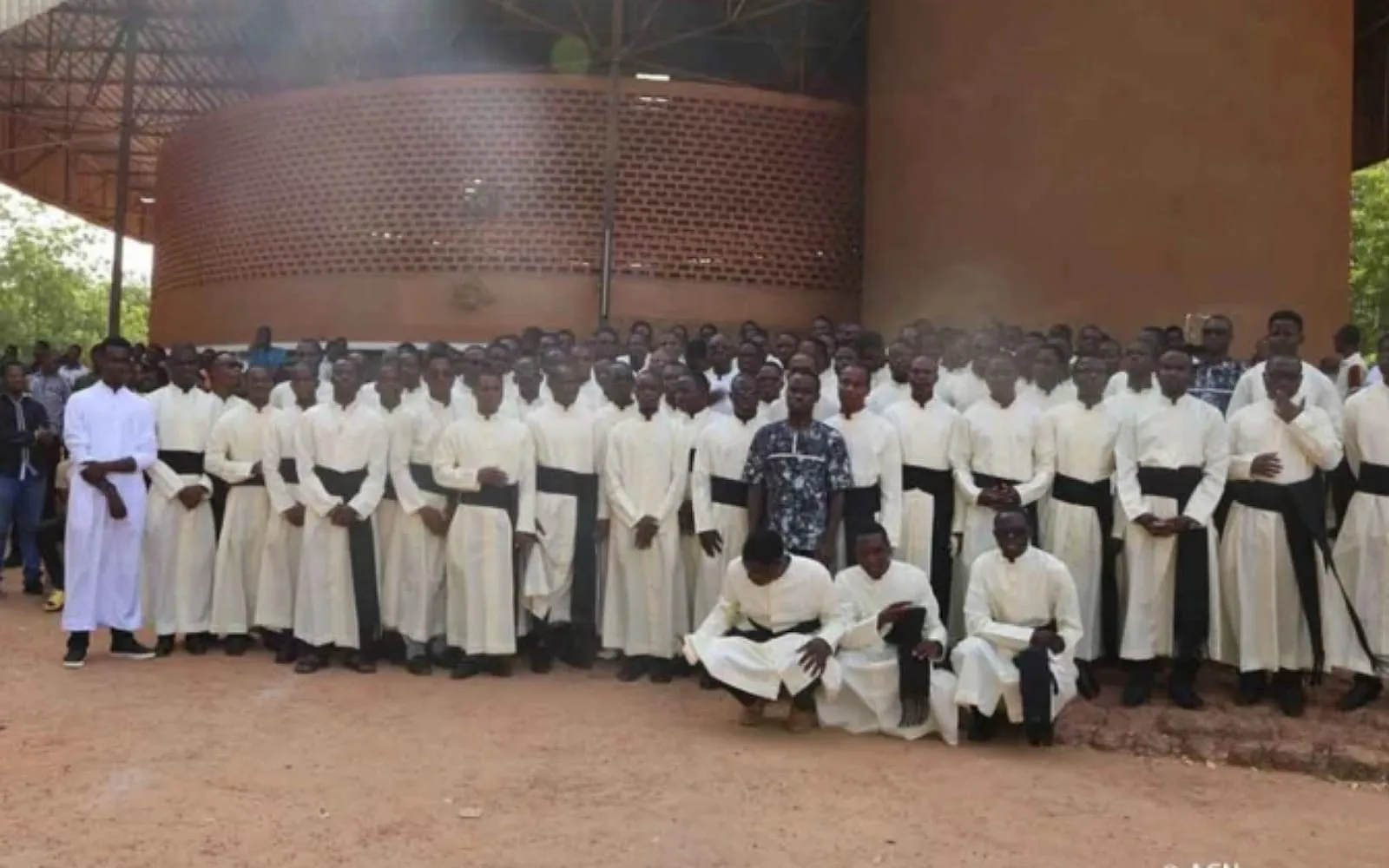 Vocações sacerdotais aumentam em Burkina Faso apesar do terrorismo islâmico