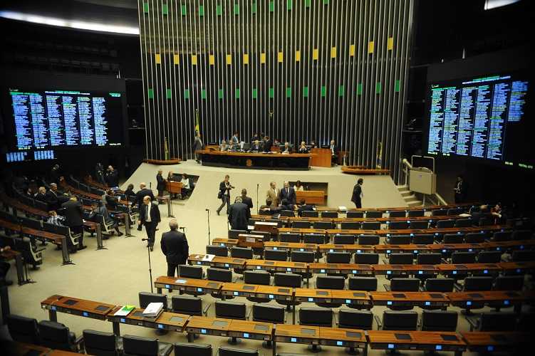 Cota parlamentar: veja os deputados federais que gastaram mais e os que gastaram menos na bancada da Paraíba