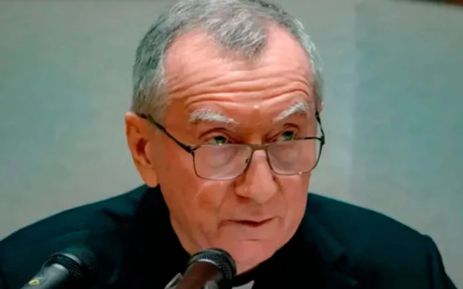 A Europa deve redescobrir suas raízes cristãs, diz cardeal Parolin