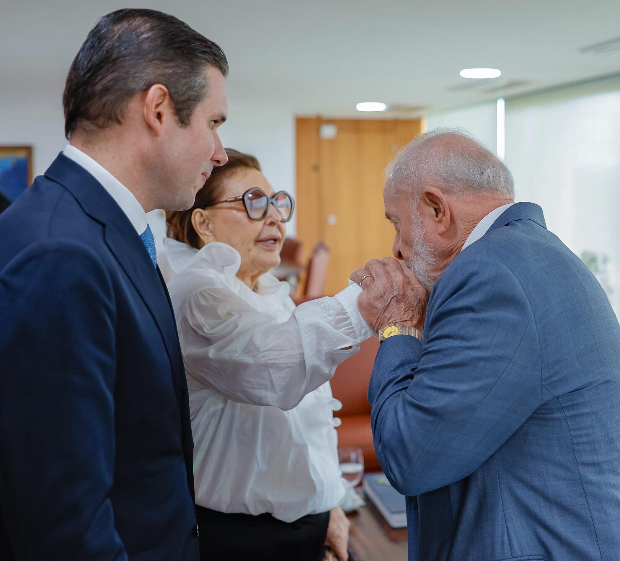 Francisca Motta participa de encontro com Lula e reforça compromisso democrático entre os Poderes; veja fotos