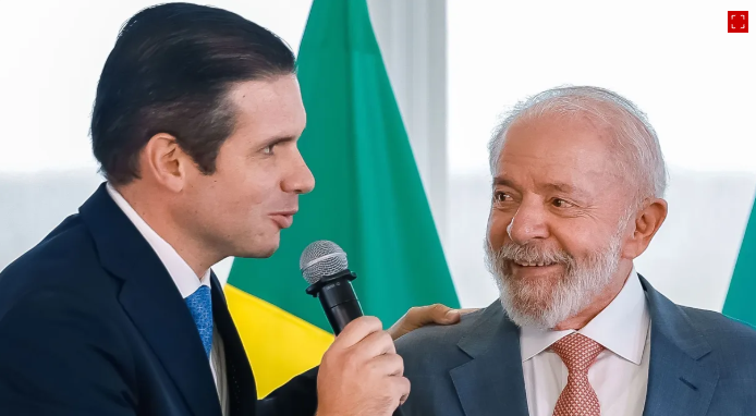 Lula chama Hugo Motta para alinhar coordenação política