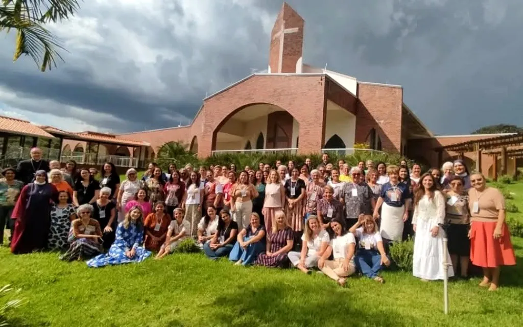 Mulheres têm formação sobre maternidade espiritual de sacerdotes em Brasília