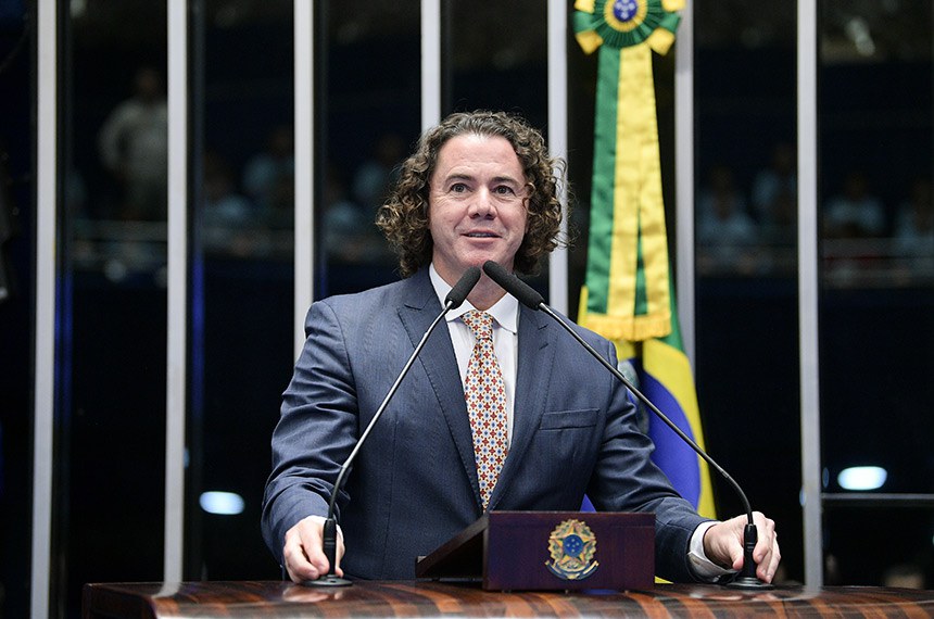 Veneziano assume liderança da Maioria no Senado e marca início dos trabalhos legislativos