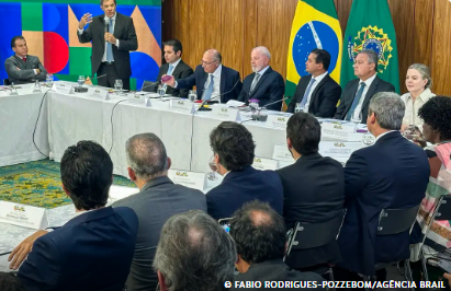 Lula entrega projeto de isenção de IR para quem ganha até R$ 5 mil