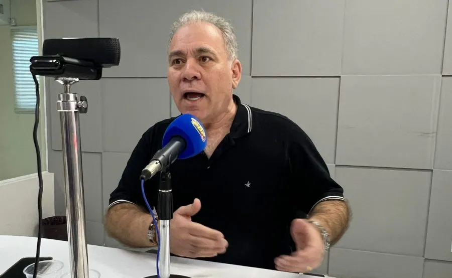 Queiroga critica fala de Lula sobre mulher bonita, mas minimiza discurso misógino de Bolsonaro: “Estilo próprio”