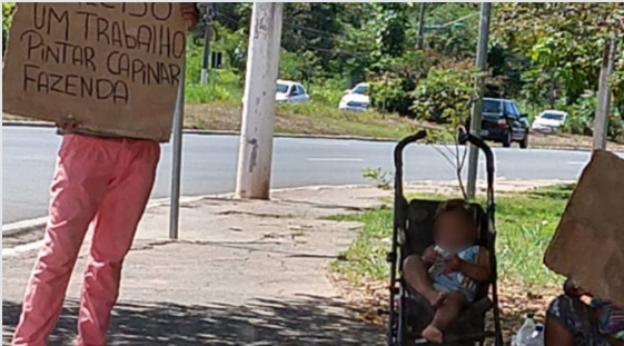 Crianças são exploradas por adultos por até R$ 50 para pedir esmolas em JP, alerta juiz da Infância