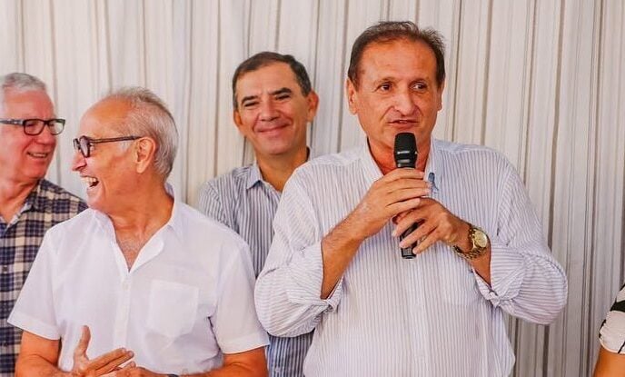 Hervázio Bezerra diz que torce para João Azevêdo ficar no governo e apoiar Cícero em 2026: “Decisão não é fácil”