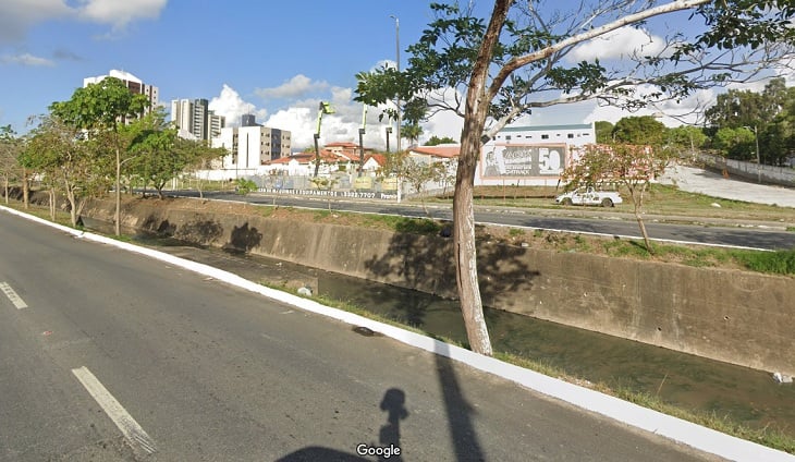 MP vai à Justiça e cobra instalação de barreiras de proteção em avenida de Campina Grande