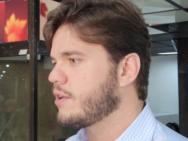 “Não é mais o poder público que capta patrocínios”, esclarece Bruno ao comentar fala de João sobre parceria para São João
