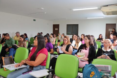 Prefeitura de Cabedelo oficina de prevenção ao tabagismo voltada aos profissionais das unidades de saúde do município