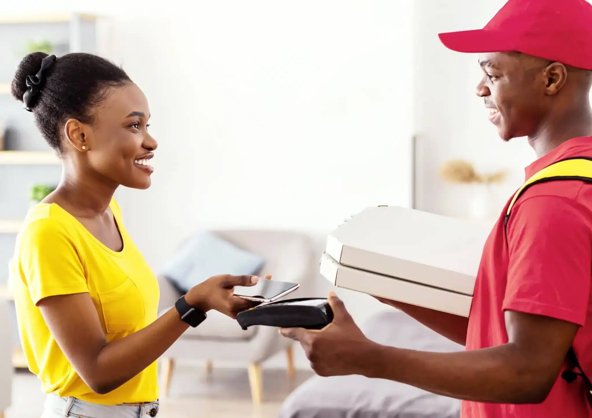 Paraíba proíbe cobrança de valor mínimo em aplicativos de delivery