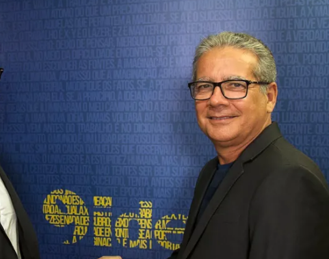 Após exonerar Panta, Jackson Alvino anuncia publicitário Jurandir Miranda na Representação Institucional em Santa Rita