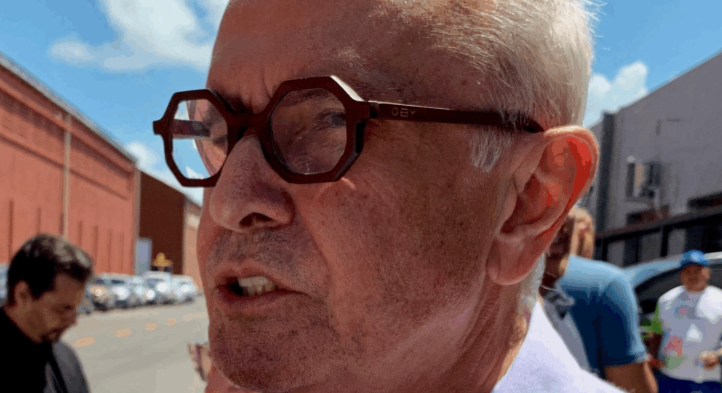 Após missão interrompida em Israel, Cícero entra no clima junino, marca presença em Patos e agora segue para CG