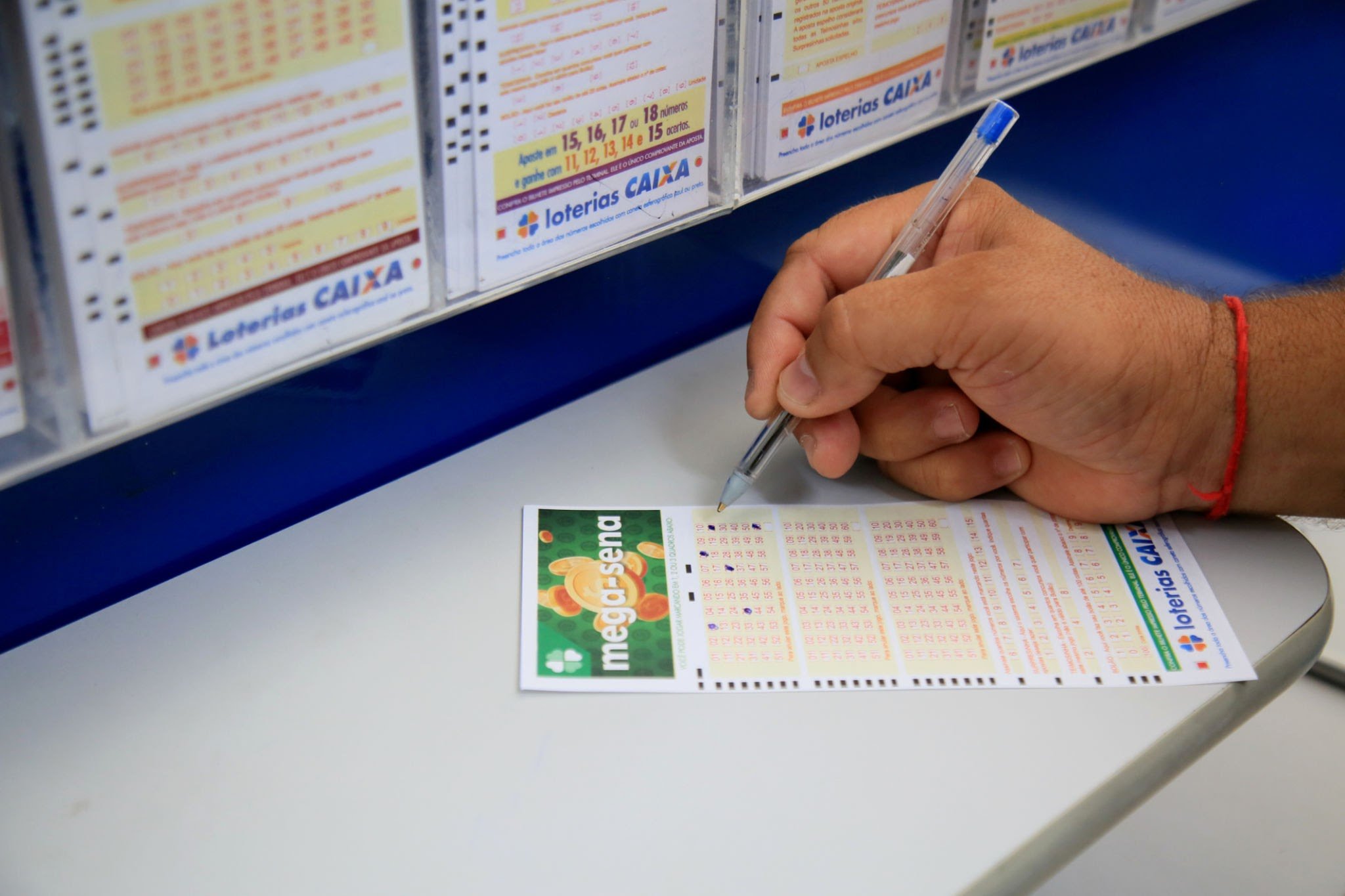 Aposta solitária ganha R$ 99 milhões na Mega-Sena; Paraíba registra 76 acertadores da quadra