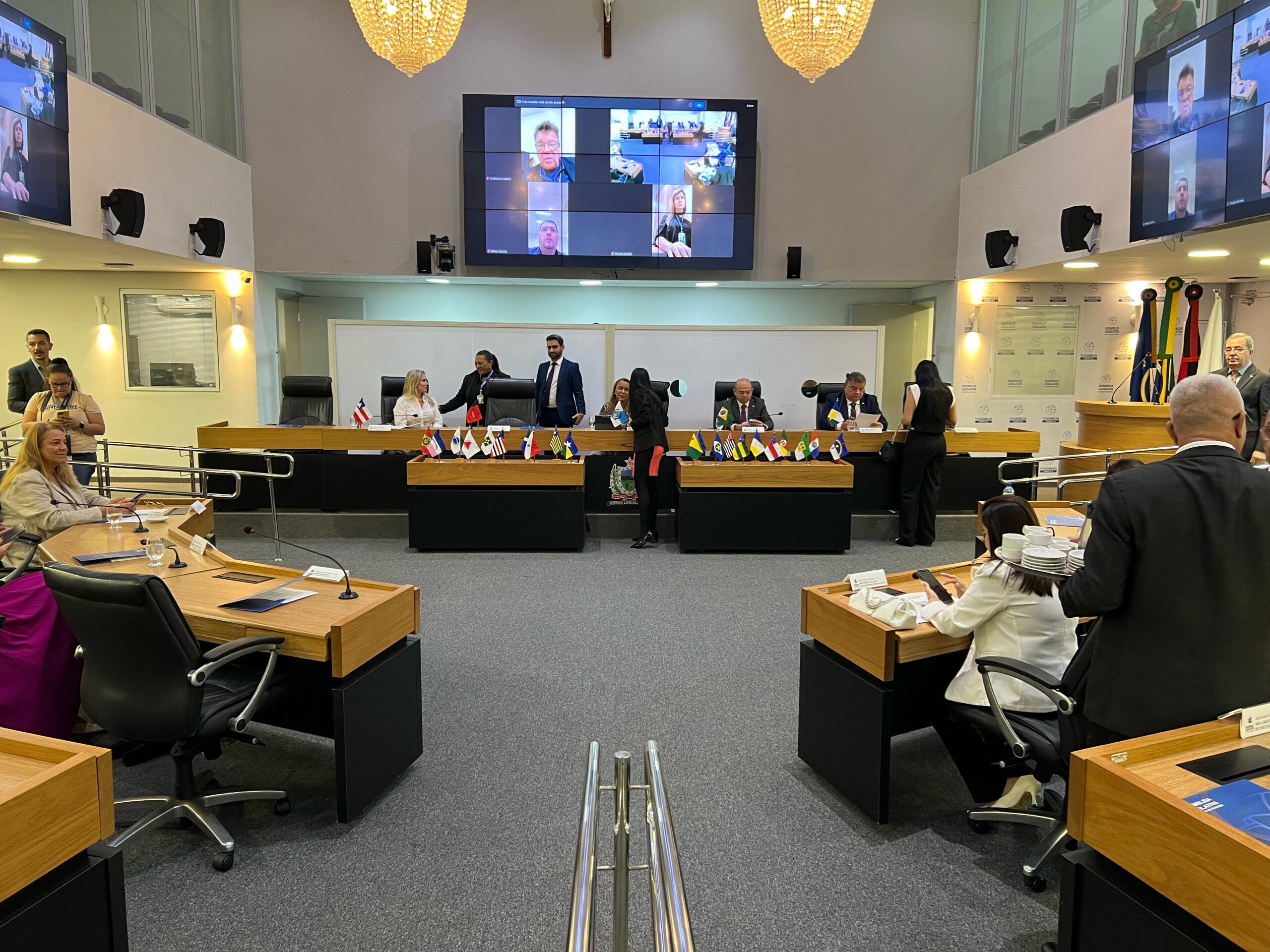 Projeto de incentivo ao empreendedorismo para mães de autistas é aprovado na ALPB