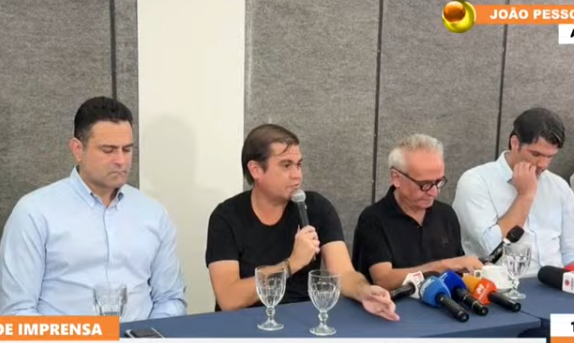 Em coletiva, Mersinho detalha retirada de Cícero Lucena de zona de guerra em Israel: “Eu sentia na voz dele a angústia”