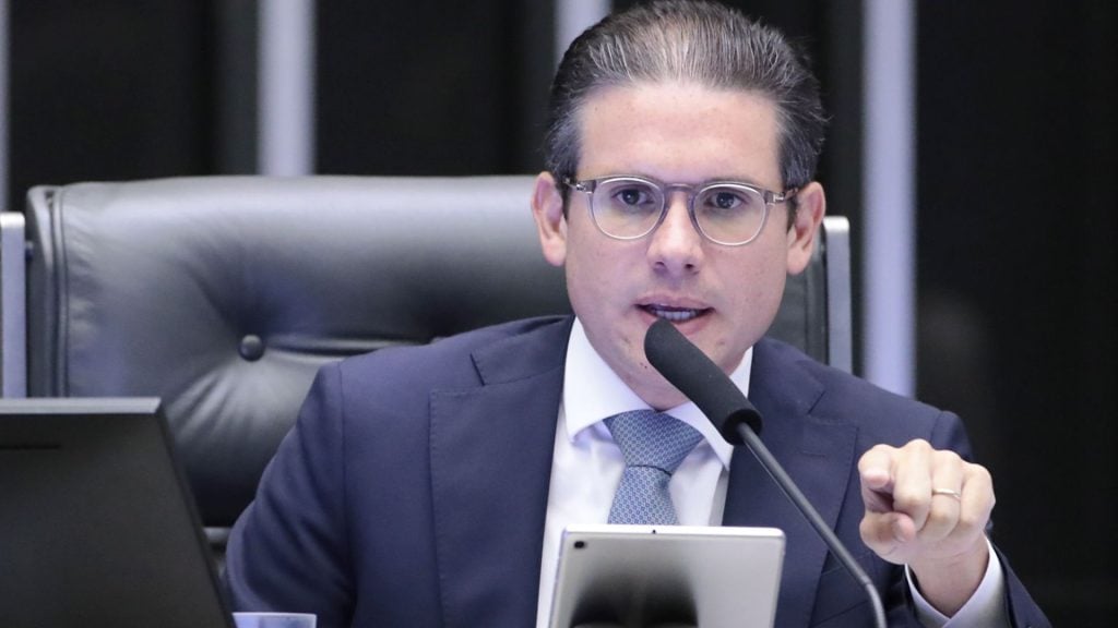 Hugo Motta rebate deputado cearense e garante que não vai perseguir parlamentares que adotarem posições contrárias