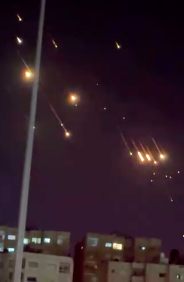 Irã lança ataque massivo sobre Israel; nas redes sociais, Cícero volta a tranquilizar paraibanos: “Bem, seguro e acompanhado”