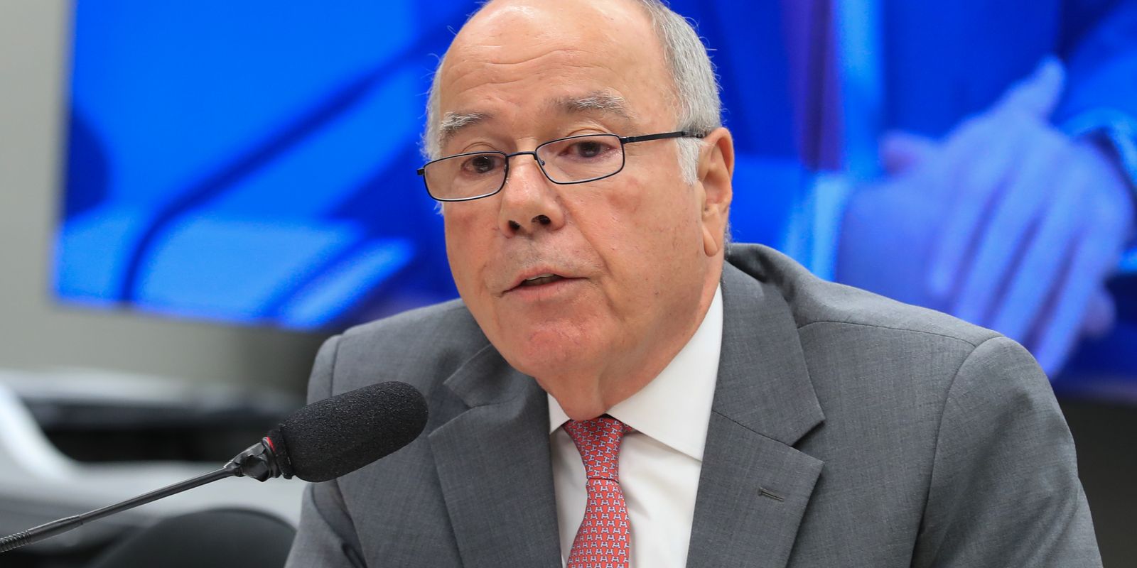 Israel: Itamaraty pede retirada dos políticos brasileiros via Jordânia