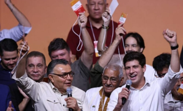 João Campos assume PSB e quer Alckmin com Lula em 2026