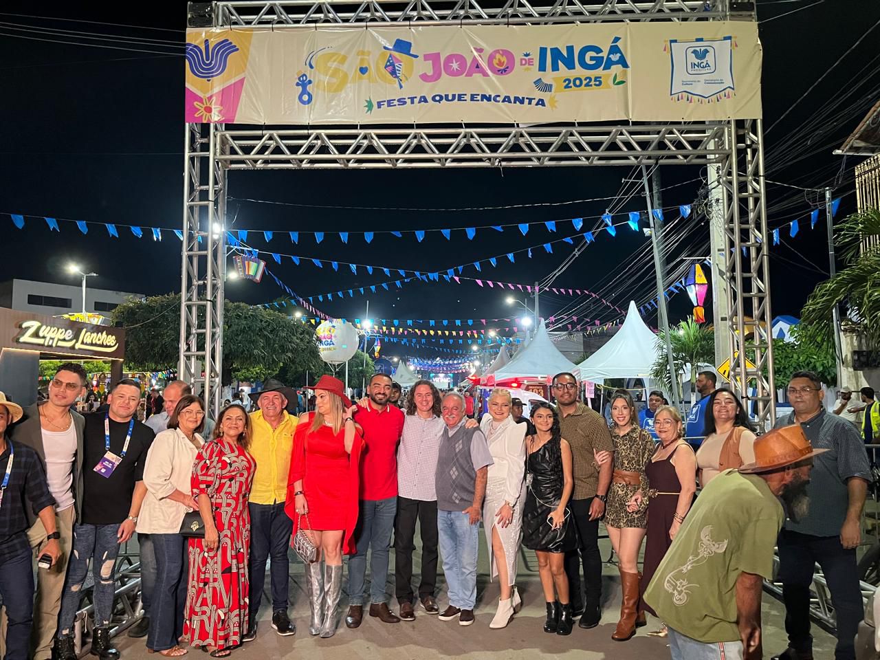 Na festa de São João de Ingá, Veneziano recebe apoio à sua reeleição do prefeito Jan e de todo o seu grupo politico