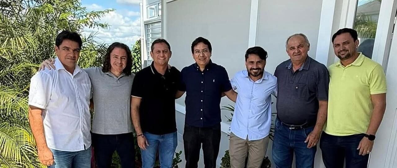 Prefeiro do Lastro, Dr. Ronaldo Gonçalves, anuncia apoio à reeleição de Veneziano para o Senado em 2026